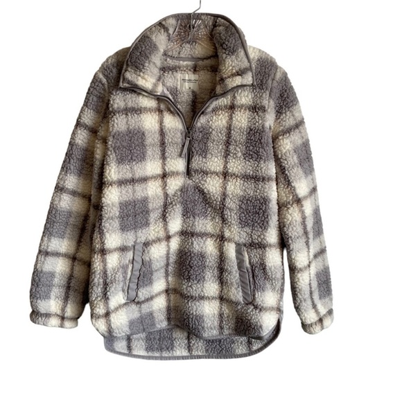 Abercrombie & Fitch Soft A&F Gray Plaid Sherpa Quarter Zip Pullover Size Medium - Picture 1 of 6